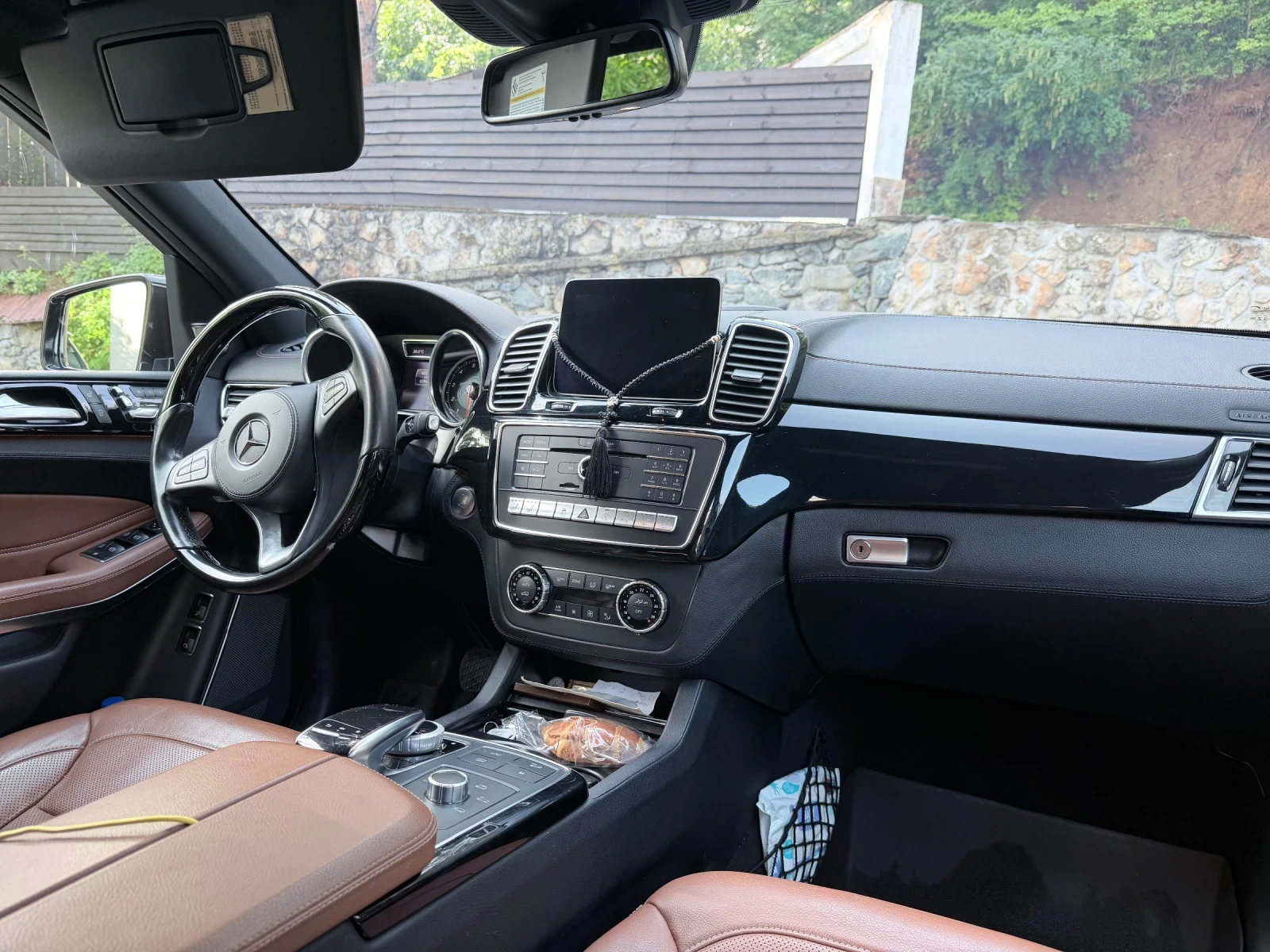 Mercedes-Benz GLS 500, снимка 11 - Автомобили и джипове - 56121013