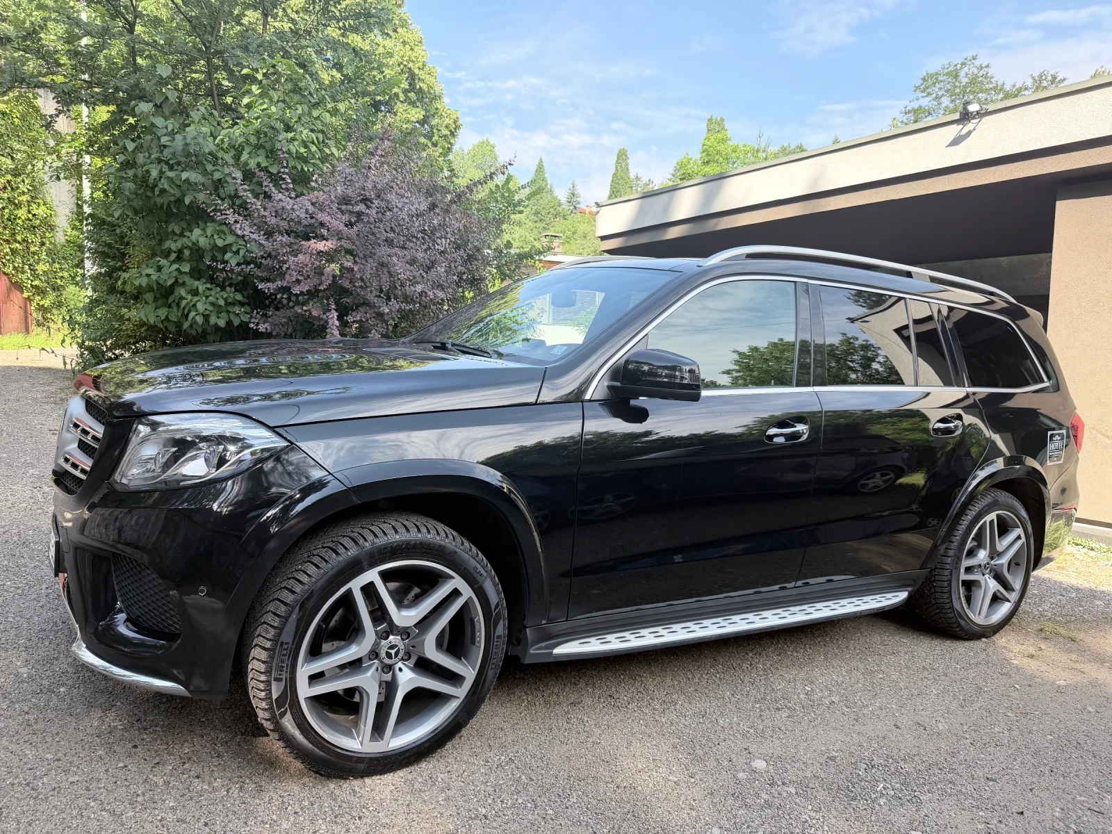 Mercedes-Benz GLS 500, снимка 4 - Автомобили и джипове - 56121013