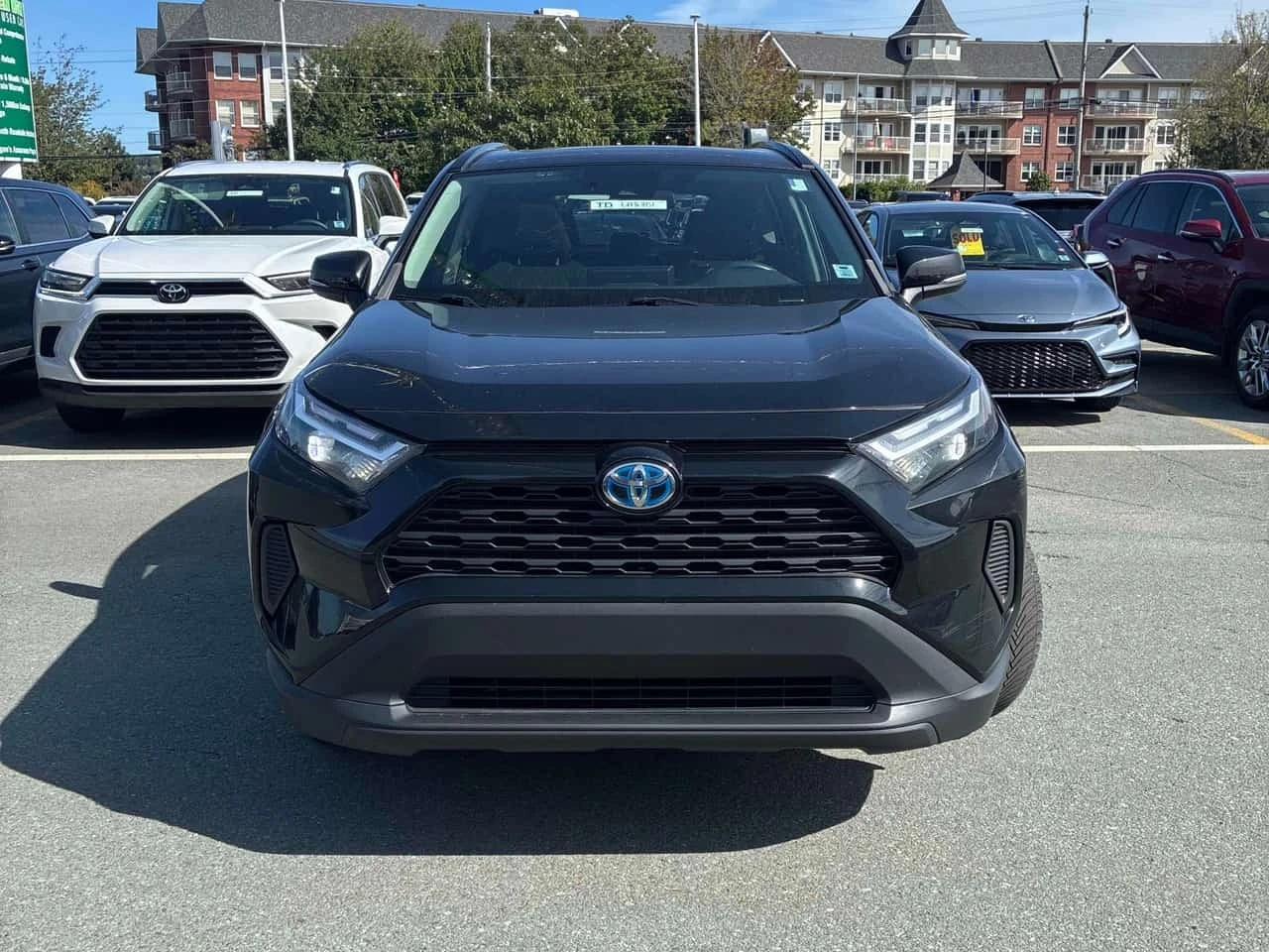 Toyota Rav4 * Hybrid XLE * АВТОКРЕДИТ БЕЗ ПЪРВОНАЧАЛНА ВНОСКА*, снимка 6 - Автомобили и джипове - 56238719