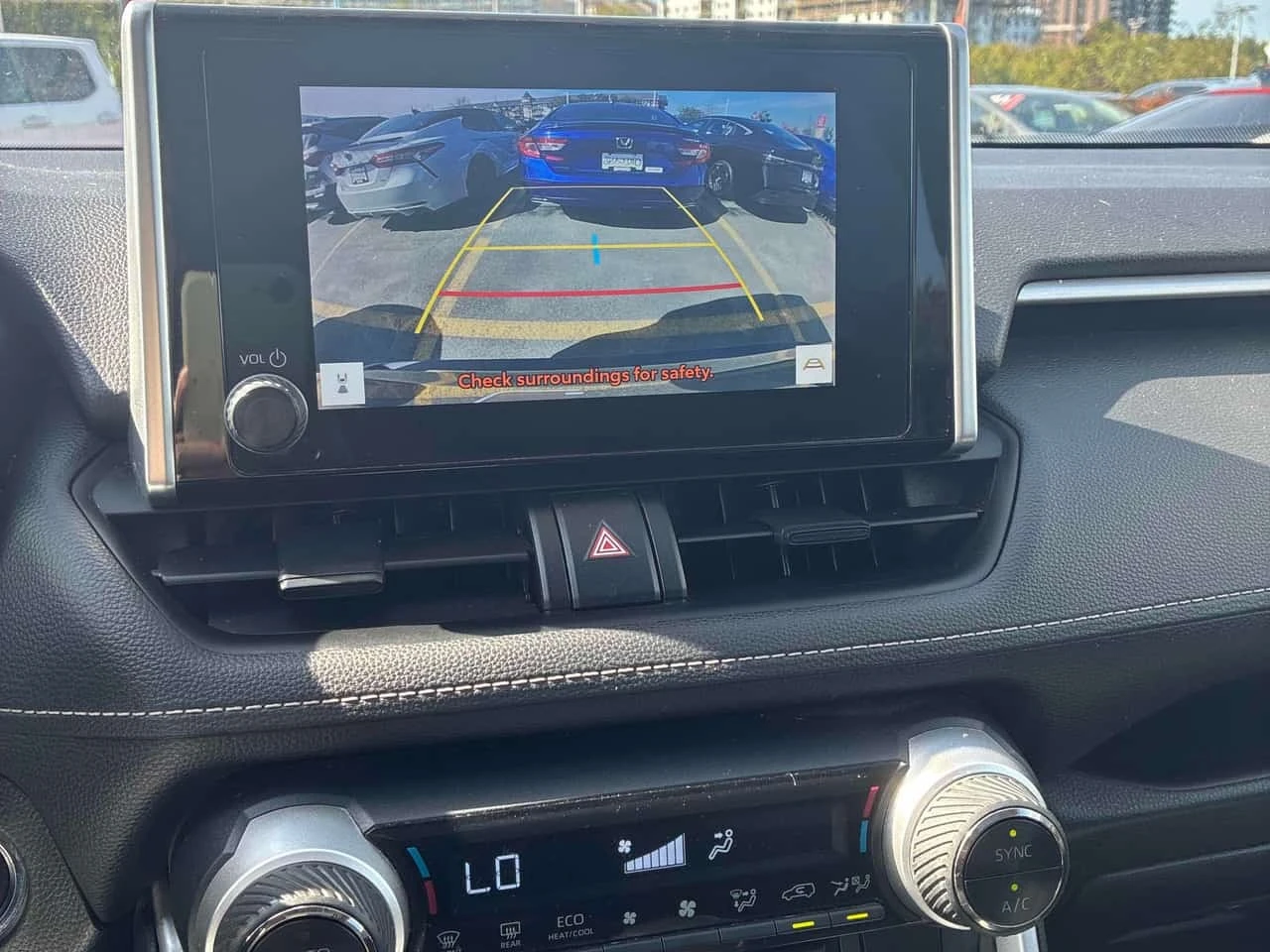 Toyota Rav4 * Hybrid XLE * АВТОКРЕДИТ БЕЗ ПЪРВОНАЧАЛНА ВНОСКА*, снимка 9 - Автомобили и джипове - 56238719