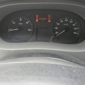 Nissan Interstar 2.5 dCi (120HP), снимка 11