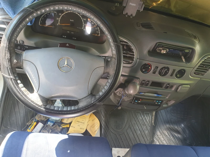 Mercedes-Benz Sprinter 411, снимка 6 - Бусове и автобуси - 42000760