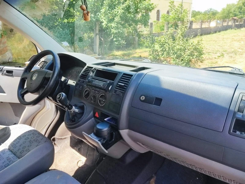 VW Transporter T5 2.5d, снимка 14 - Бусове и автобуси - 47678963