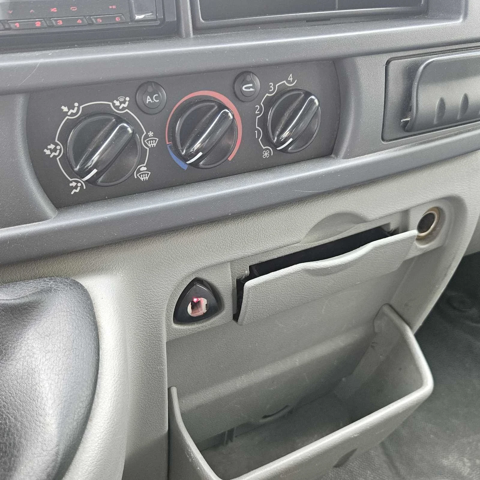 Nissan Interstar 2.5 dCi (120HP) | Mobile.bg � ����������� 10