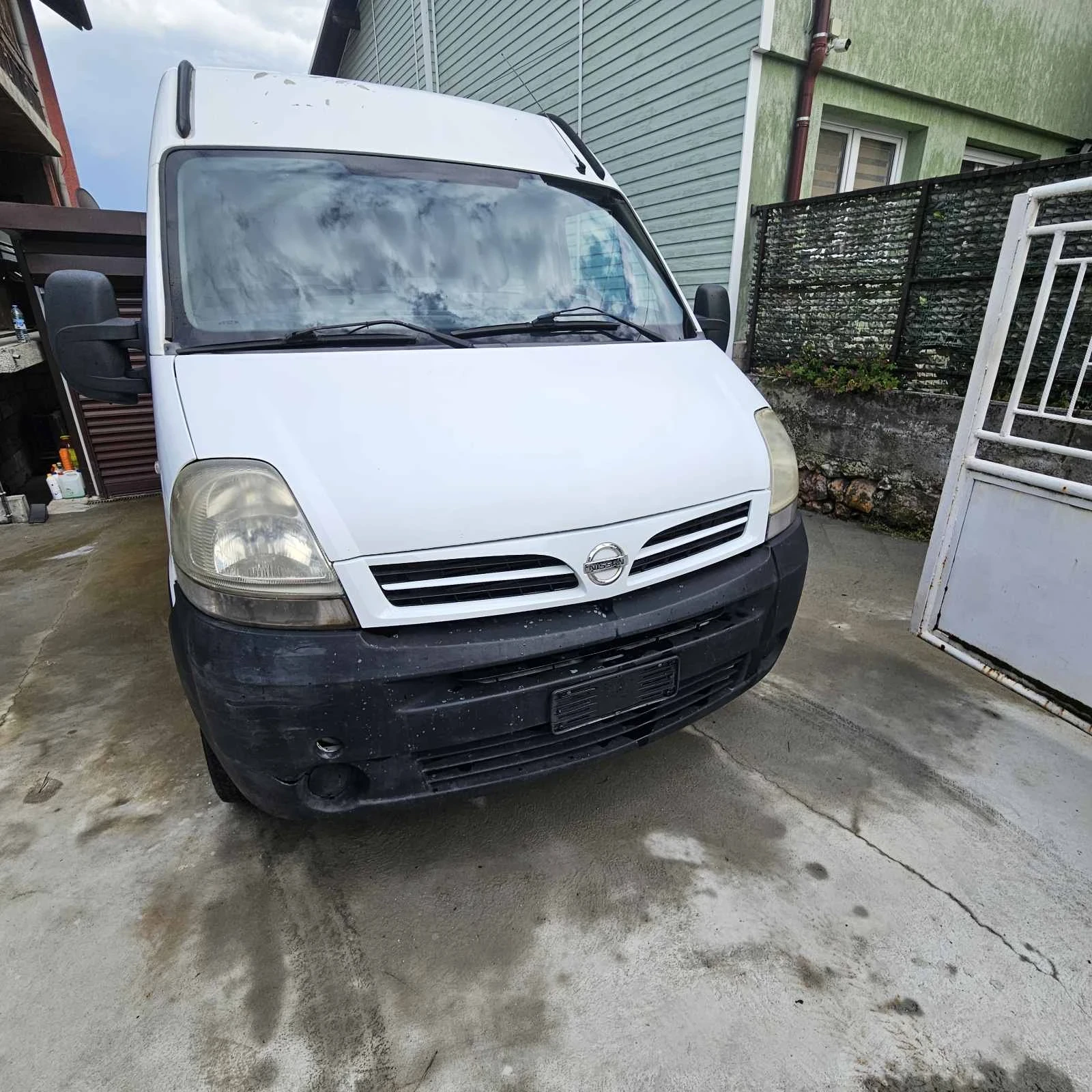 Nissan Interstar 2.5 dCi (120HP) | Mobile.bg � ����������� 1