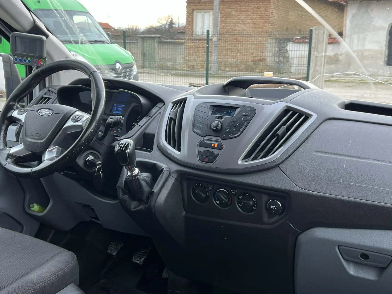 Ford Transit 8+ 1 2017, снимка 12 - Бусове и автобуси - 54948545