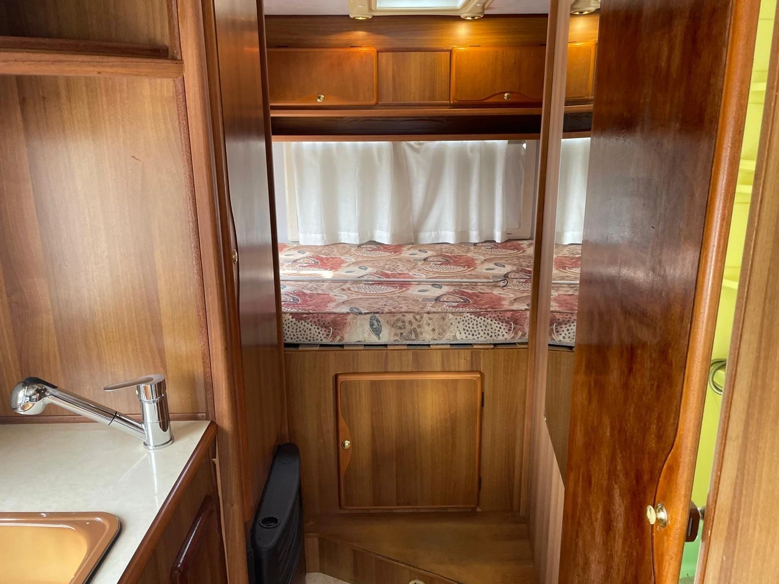 Кемпер Rimor Sailer 545, снимка 6 - Каравани и кемпери - 55241802
