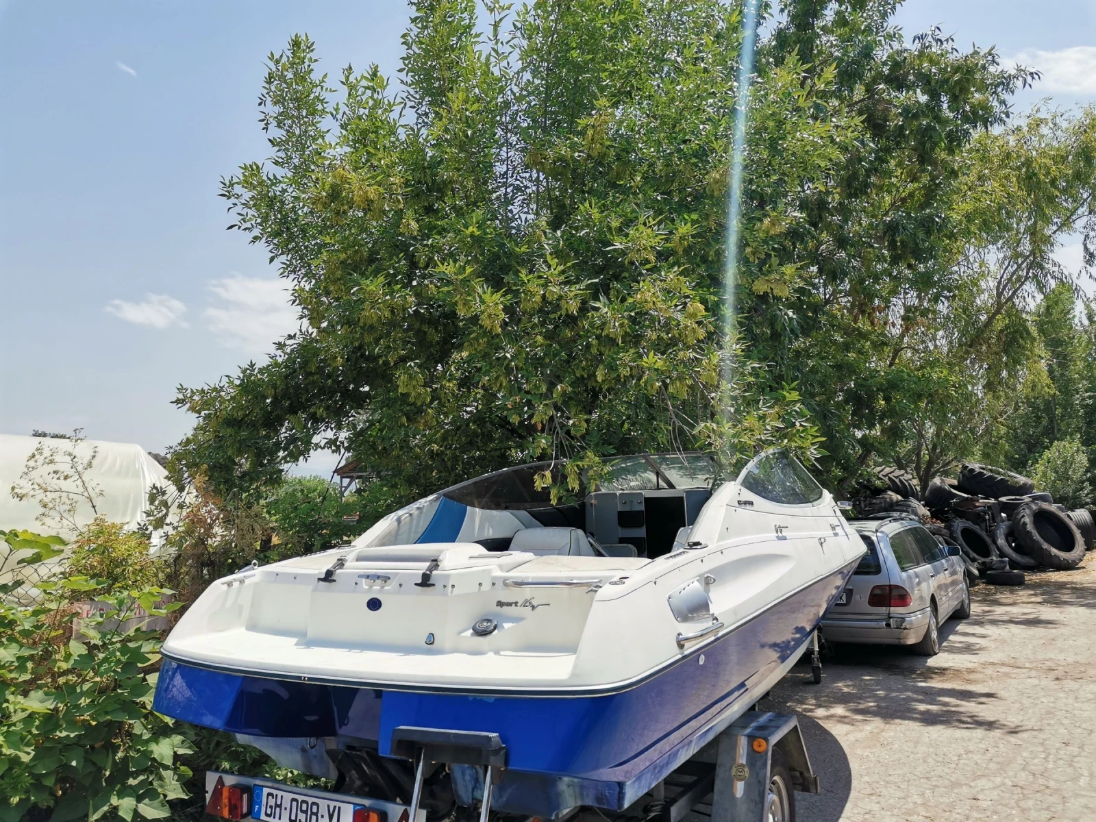 Лодка Bayliner Капри - изображение 3