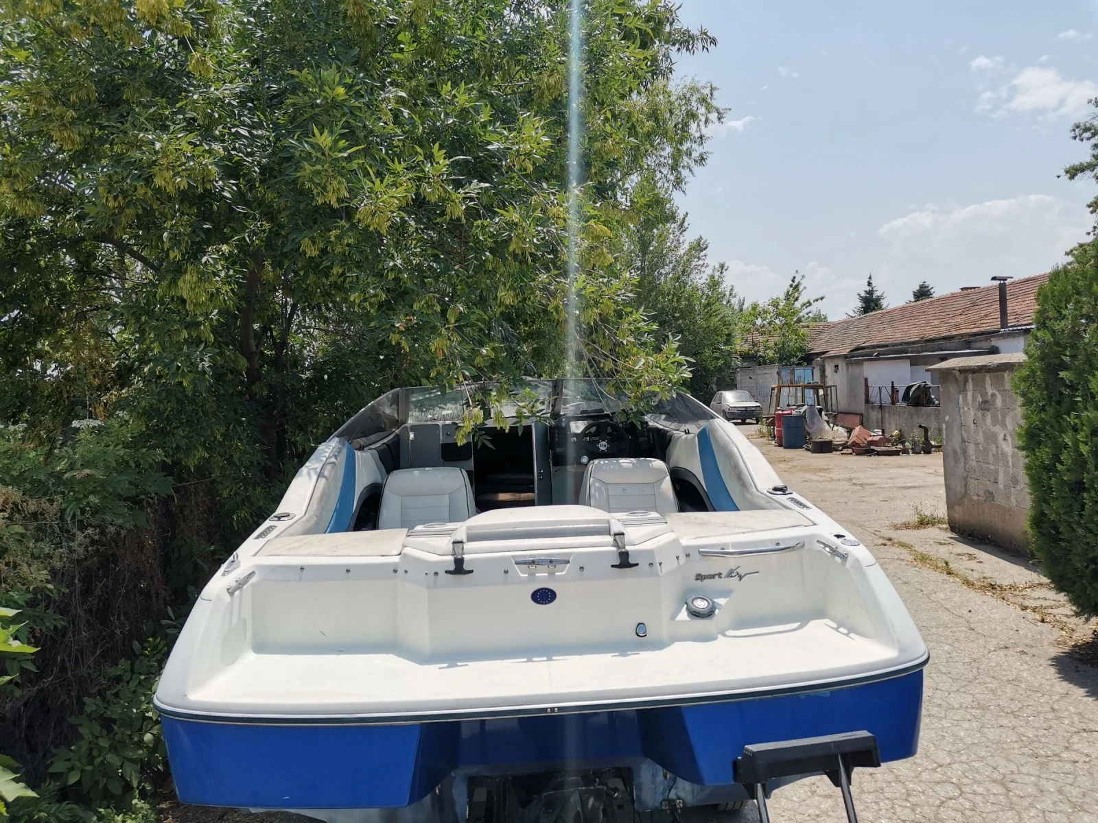Лодка Bayliner Капри - изображение 4