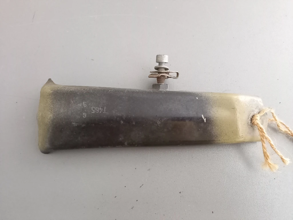 Водач държач калник десен Фиат Кубо 