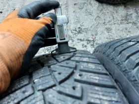 Гуми Зимни 235/60R18, снимка 5
