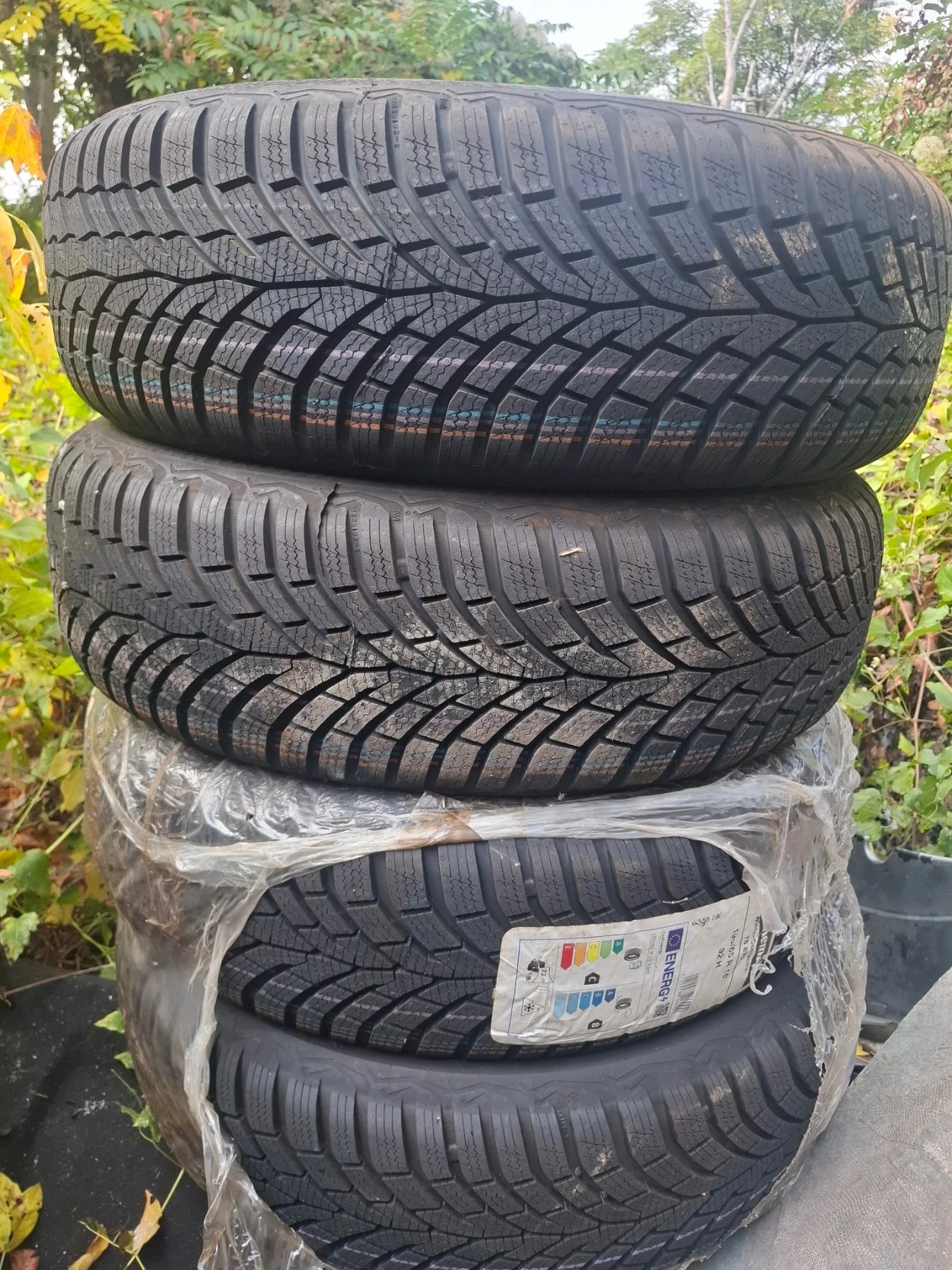 Гуми Зимни 195/65R16