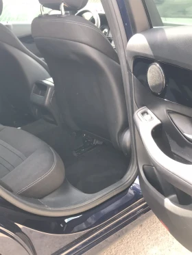 Mercedes-Benz C 200, снимка 15