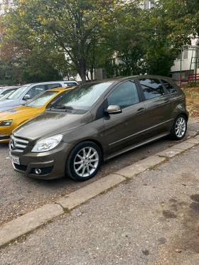 Mercedes-Benz B 180, снимка 12