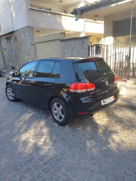 VW Golf 1.6 Tdi, снимка 2