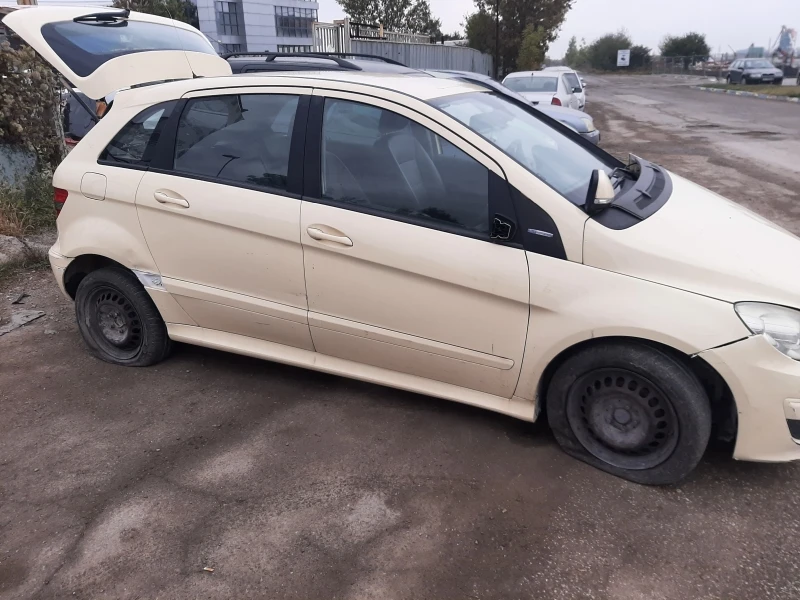 Mercedes-Benz B 200 2.0I tip 266960 B/MET, снимка 3 - Автомобили и джипове - 38303472