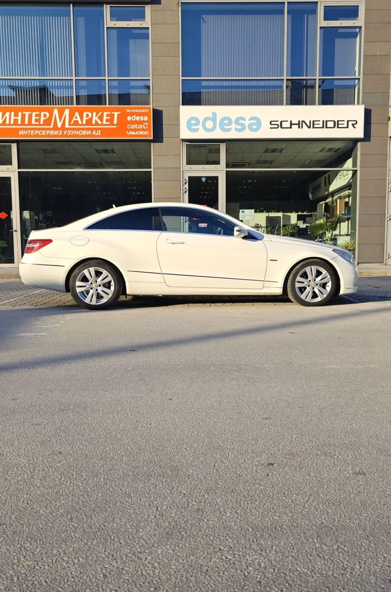 Mercedes-Benz E 250 AMG, NAVI, FULL, BLUE EFFICIENCY! , снимка 4 - Автомобили и джипове - 46061636