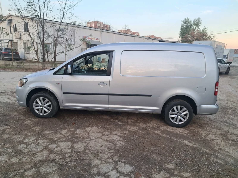 VW Caddy MAXI, снимка 12 - Автомобили и джипове - 48075906