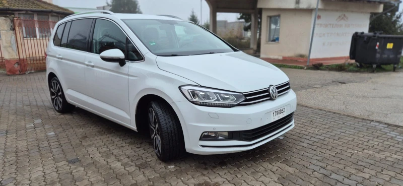 VW Touran 2.0 TDi DSG6 190PS, снимка 2 - Автомобили и джипове - 48250660