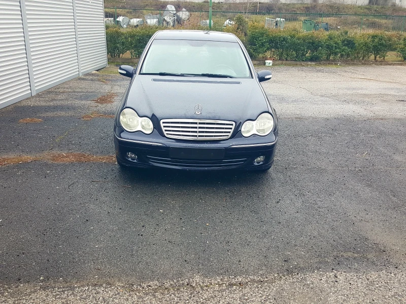 Mercedes-Benz C 220 Face, снимка 6 - Автомобили и джипове - 49547781