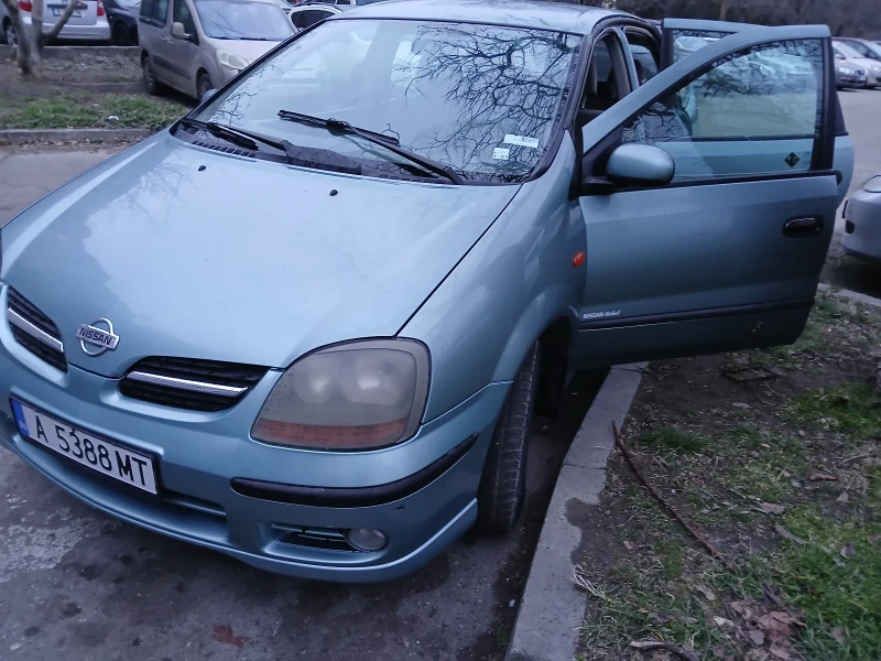 Nissan Almera tino, снимка 3 - Автомобили и джипове - 49454633