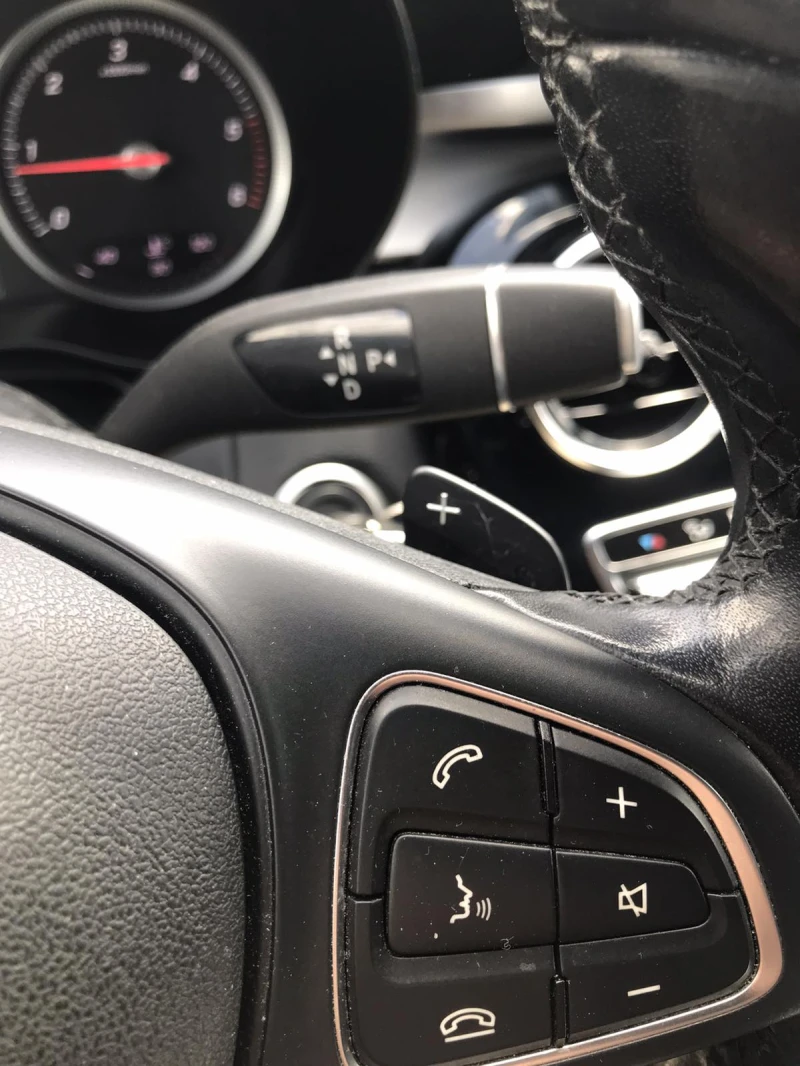 Mercedes-Benz C 200, снимка 10 - Автомобили и джипове - 52402175