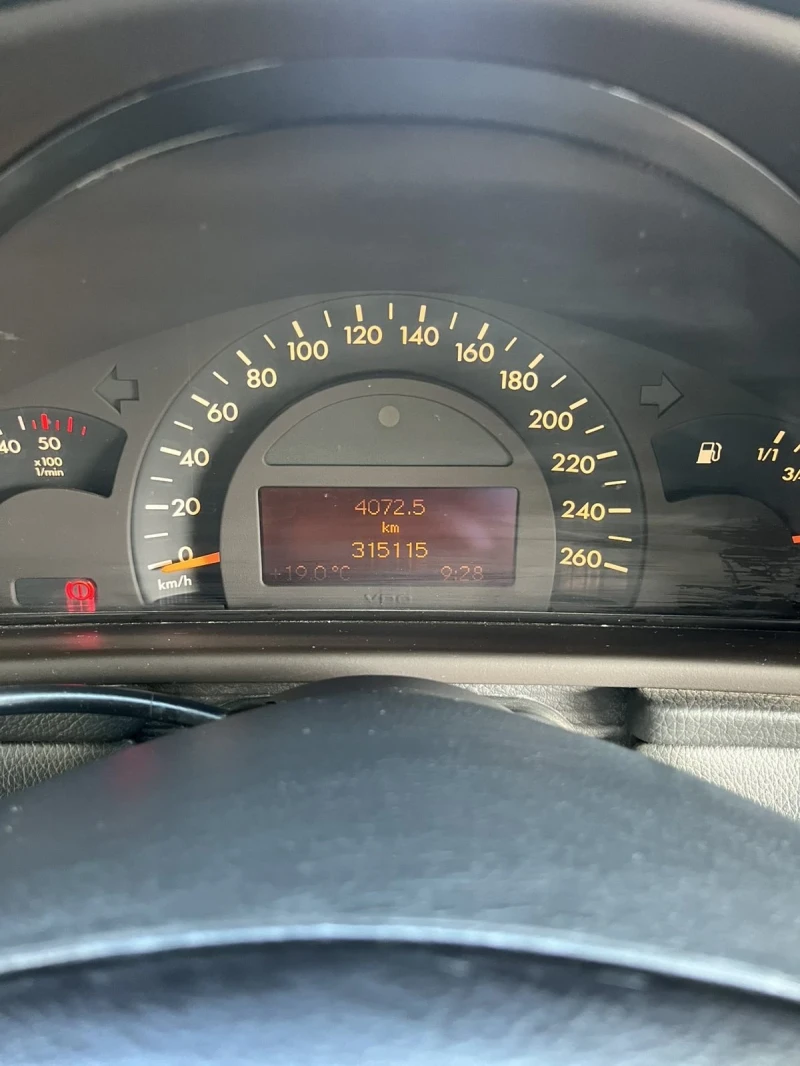 Mercedes-Benz C 200 2.2