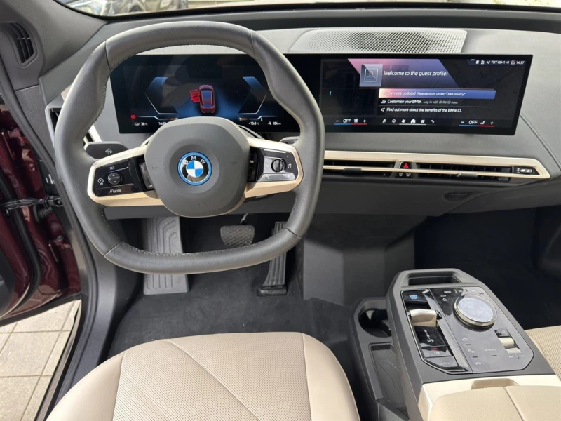 BMW iX xDrive40, снимка 12 - Автомобили и джипове - 52213439