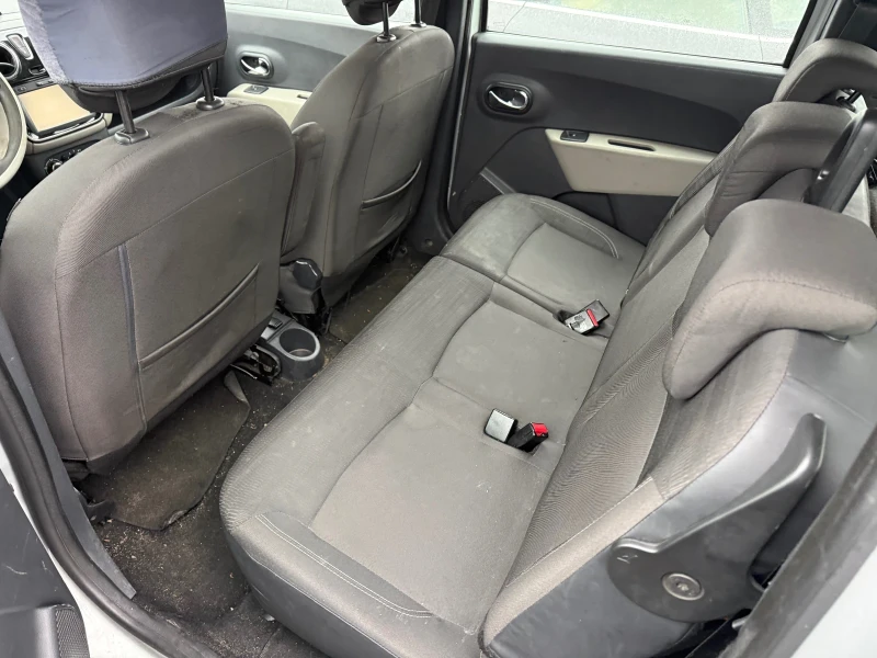 Dacia Lodgy 2017г EURO 6B 1.6iБензин/Фабрична газ/7-места/Нави, снимка 6 - Автомобили и джипове - 52917989