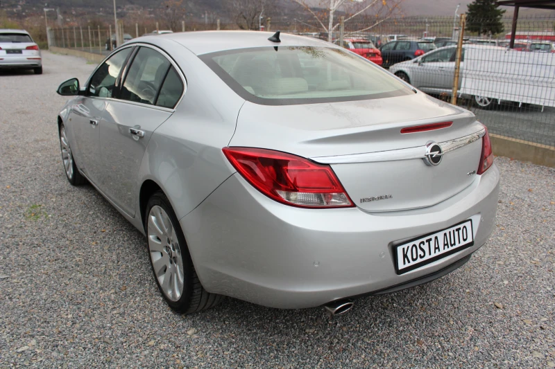 Opel Insignia КАТО НОВ, снимка 6 - Автомобили и джипове - 53076887
