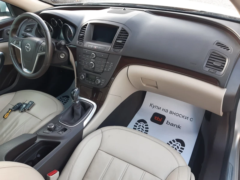 Opel Insignia КАТО НОВ, снимка 12 - Автомобили и джипове - 53076887