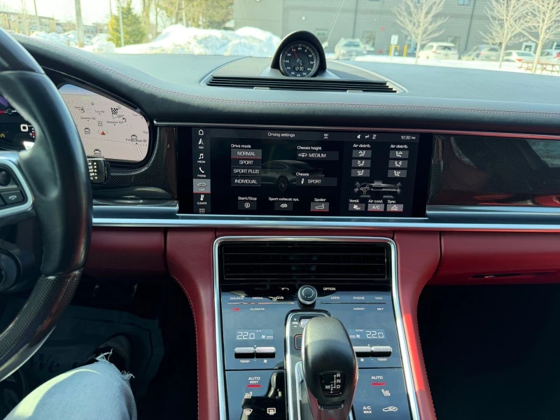 Porsche Panamera GTS. С РЕГИСТРАЦИЯ & АВТО КРЕДИТ, снимка 8 - Автомобили и джипове - 53500165