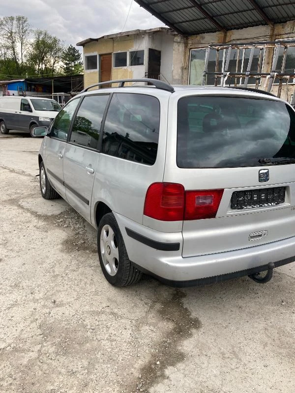 Seat Alhambra 1.9 TDI, снимка 4 - Автомобили и джипове - 36647152