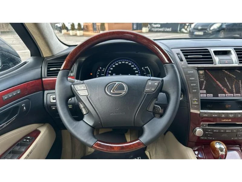 Lexus LS 600 hl HSD SDN LWB 5.0P CVT - изображение 9