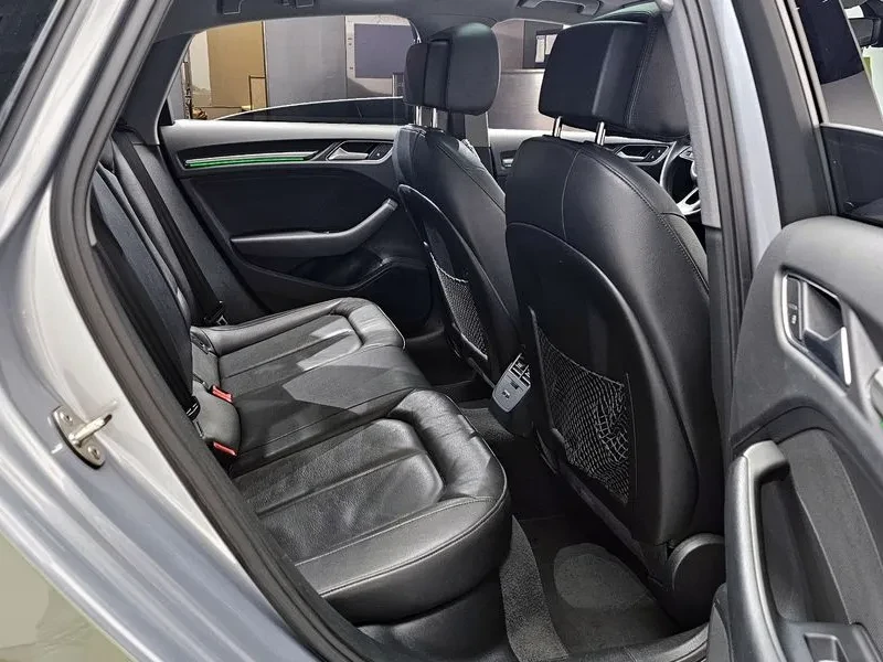 Audi A3 2.0 TFSI, снимка 12 - Автомобили и джипове - 54139556