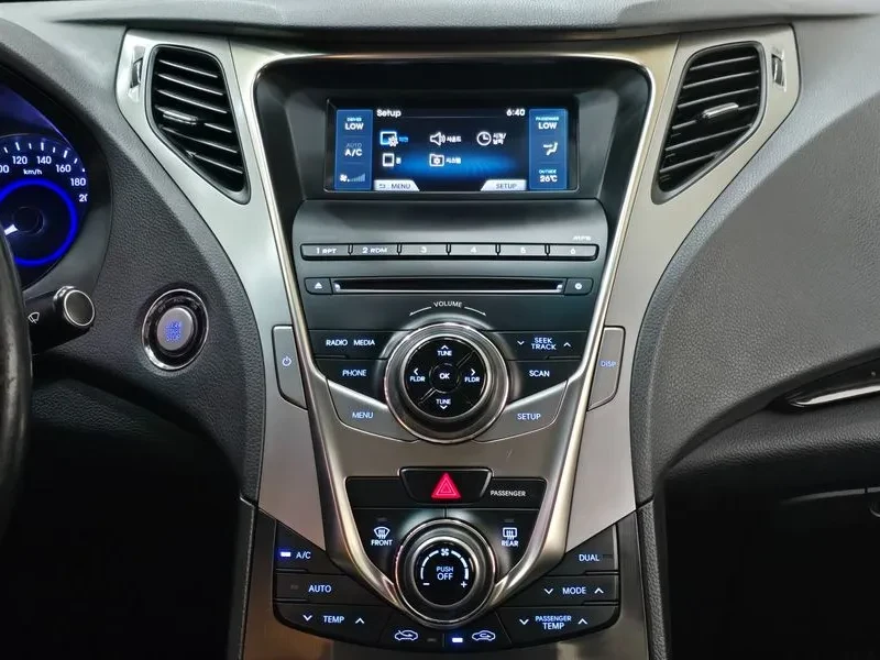 Hyundai Grandeur 2.4, снимка 16 - Автомобили и джипове - 54625788