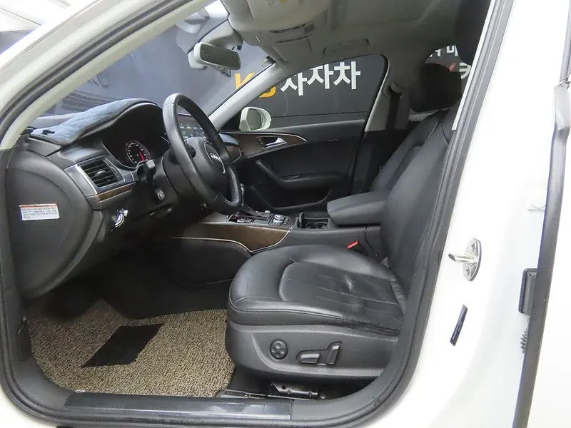 Audi A6 2.0 TDI, снимка 5 - Автомобили и джипове - 55056586