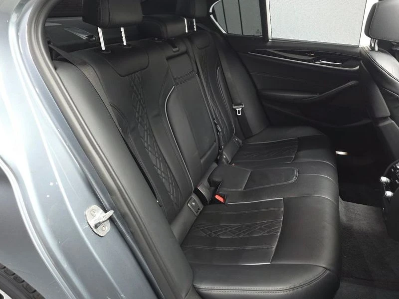 BMW 530 530i M Sport Package Plus| 248к.с., снимка 11 - Автомобили и джипове - 55989074