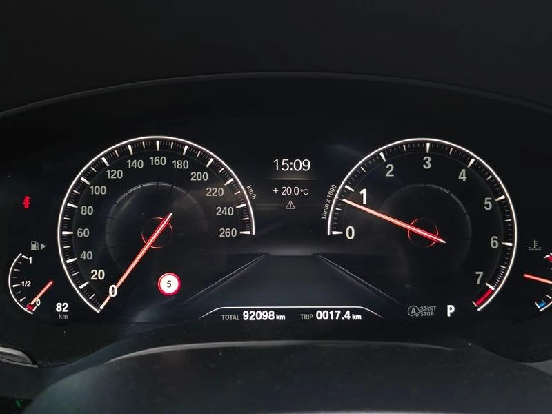 BMW 530 530i M Sport Package Plus| 248к.с., снимка 8 - Автомобили и джипове - 55989074
