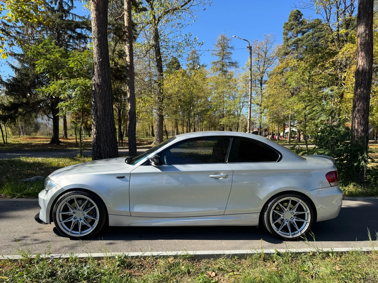 BMW 120 M / INDIVIDUAL - изображение 3