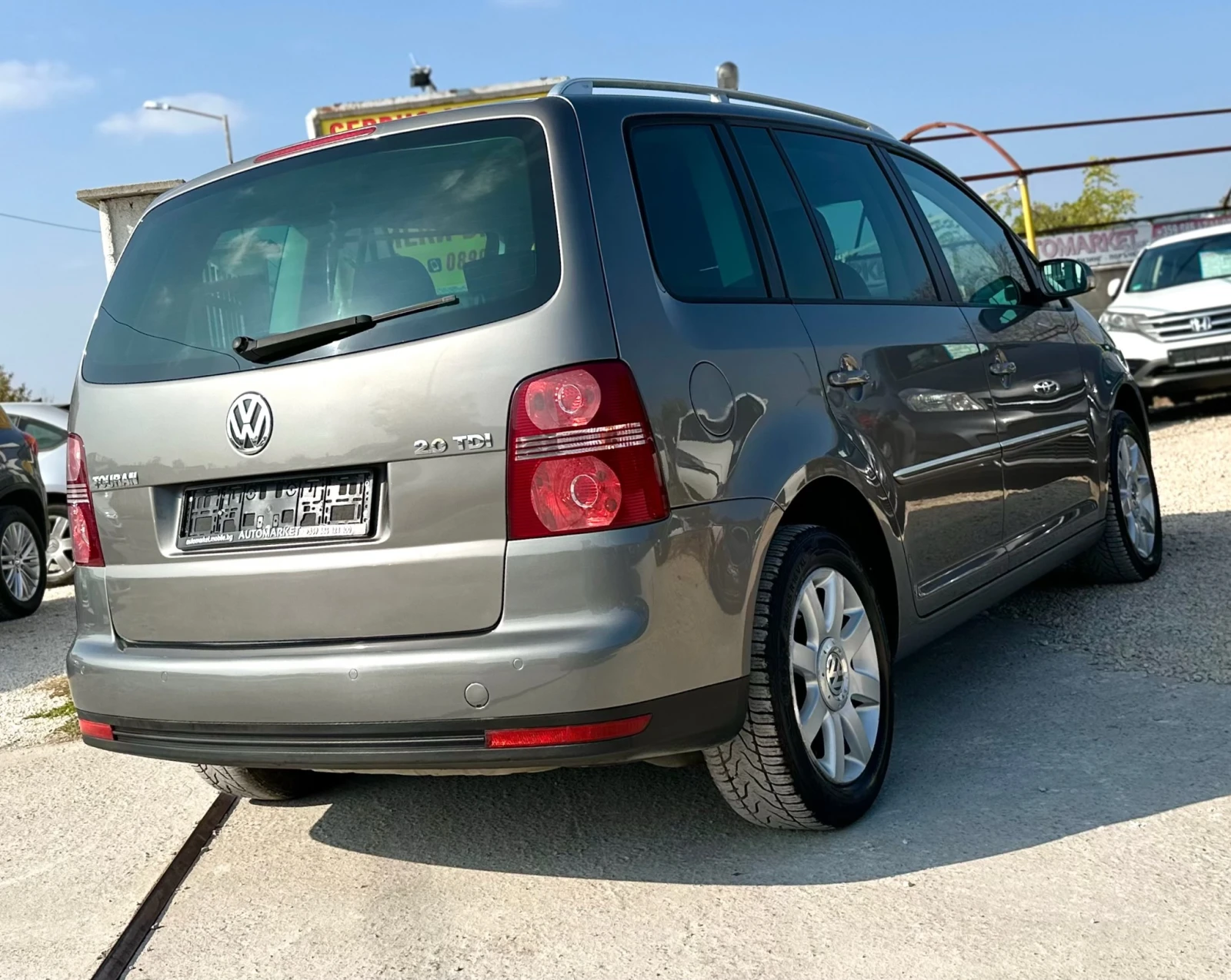 VW Touran 1.9TDI 105HP DSG - изображение 6