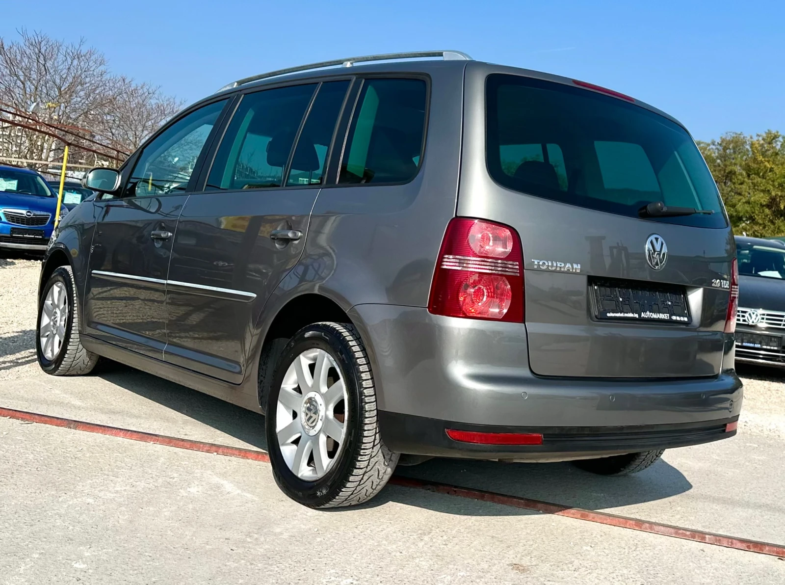 VW Touran 1.9TDI 105HP DSG - изображение 8