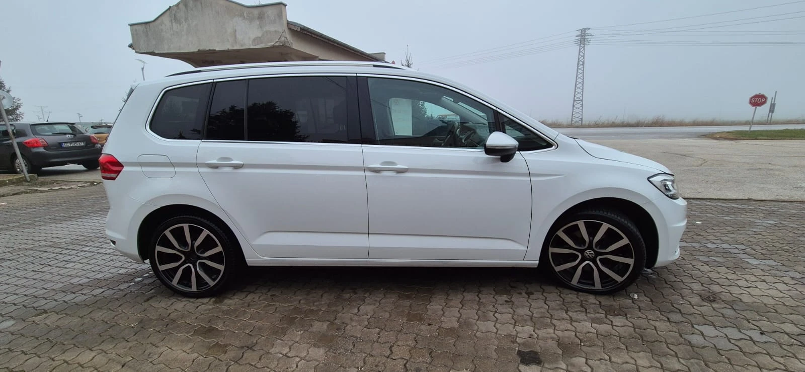 VW Touran 2.0 TDi DSG6 190PS - изображение 5