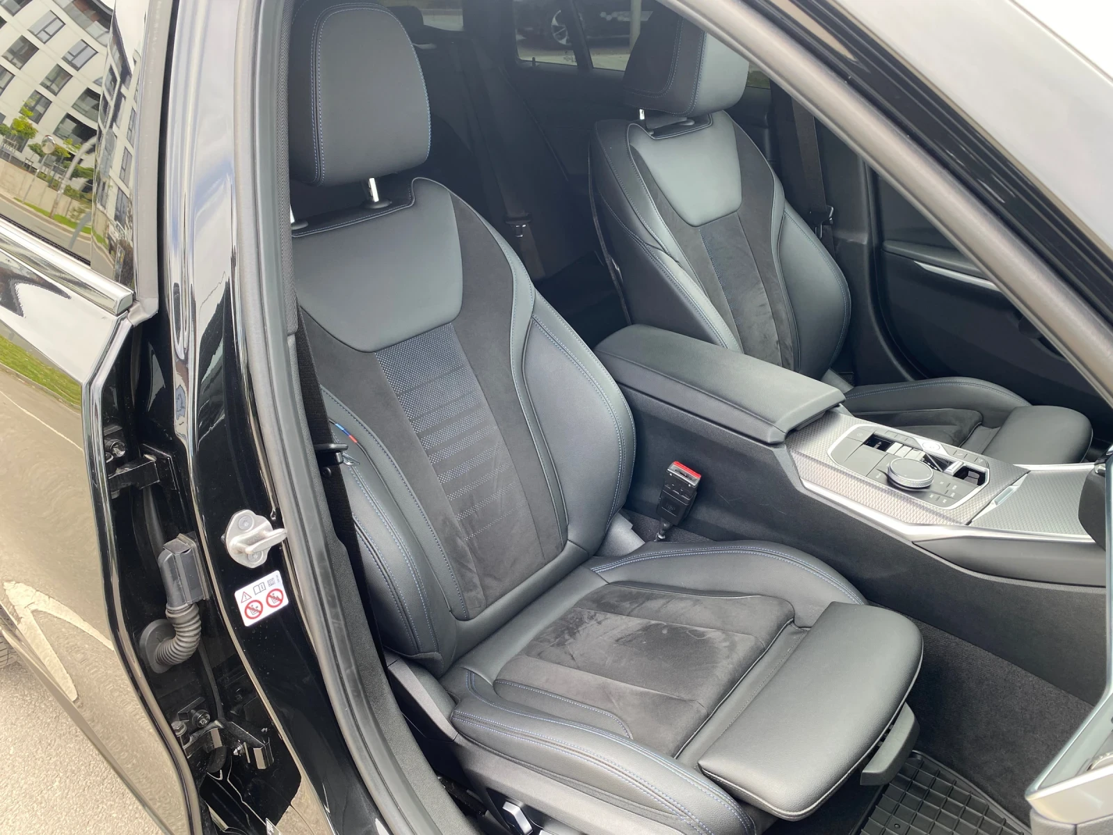 BMW 330  330xDrive touring M-sport Panorama Head Up | Mobile.bg   12