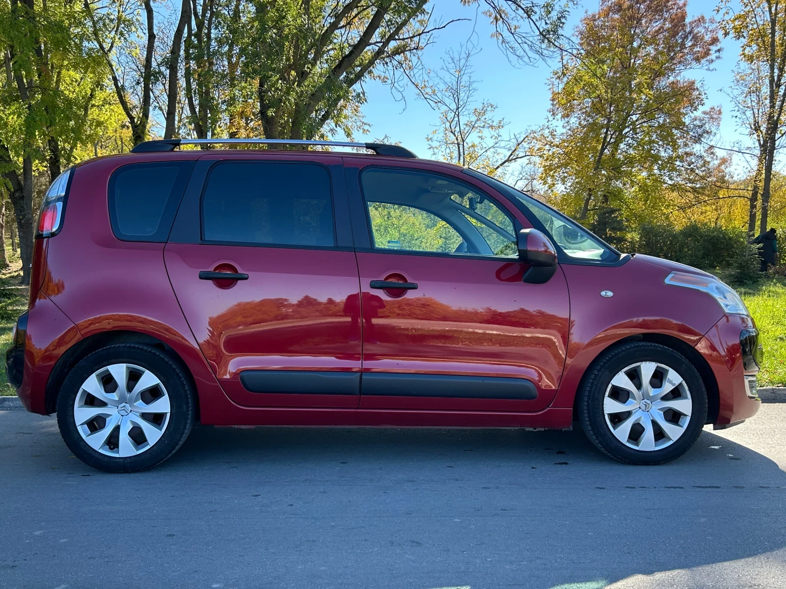 Citroen C3 Picasso 1.4 - изображение 8