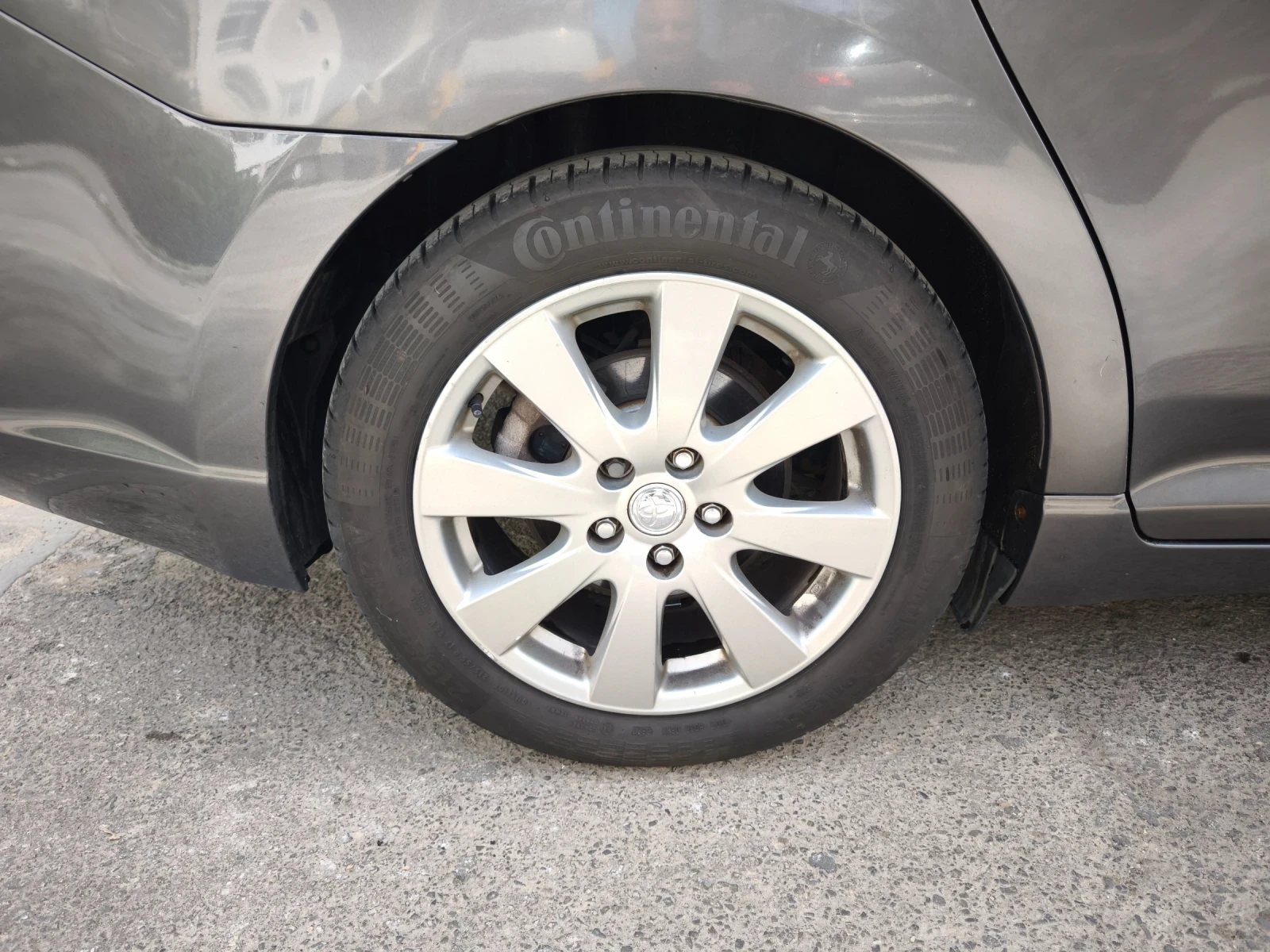 Toyota Avensis Т27 - изображение 4