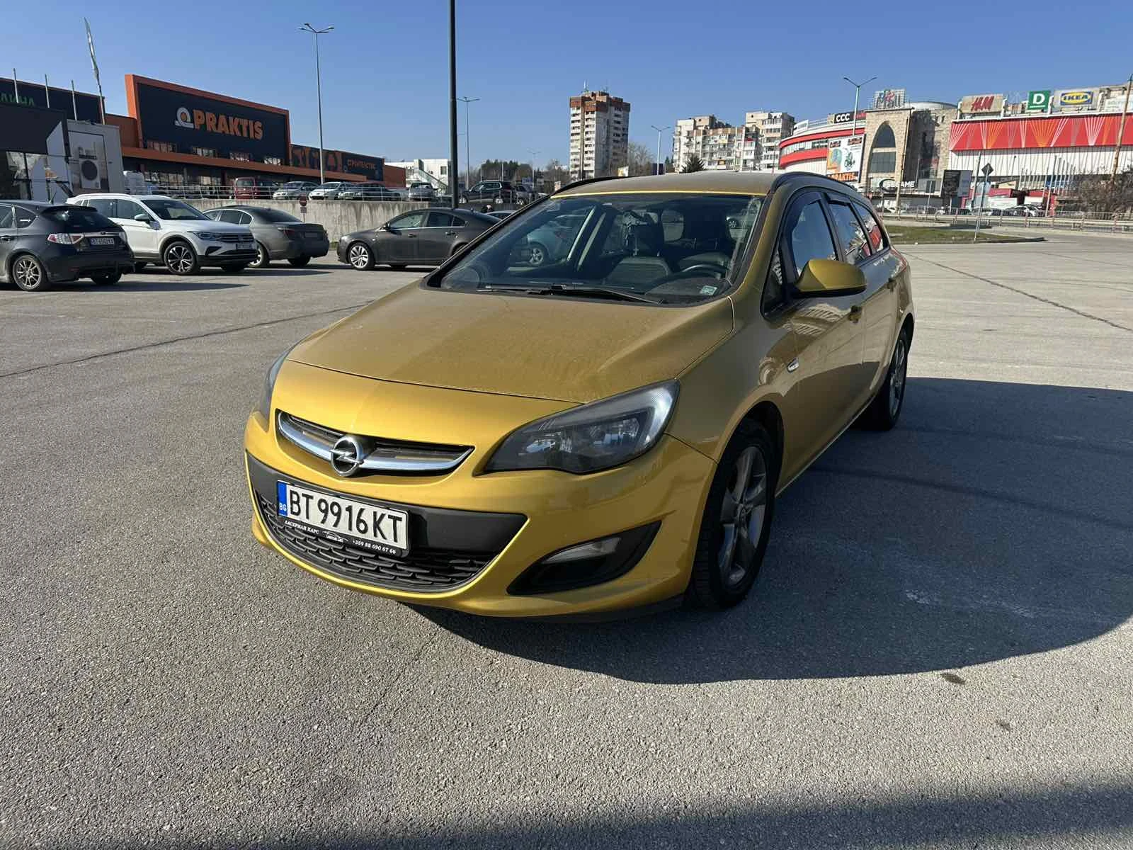 Opel Astra 1.7 CDTI, снимка 8 - Автомобили и джипове - 53502347