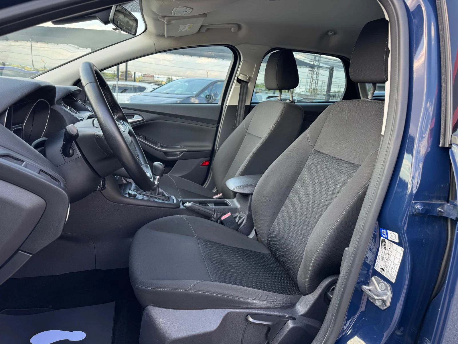 Ford Focus 1.6DCI-FACELIFT - изображение 8
