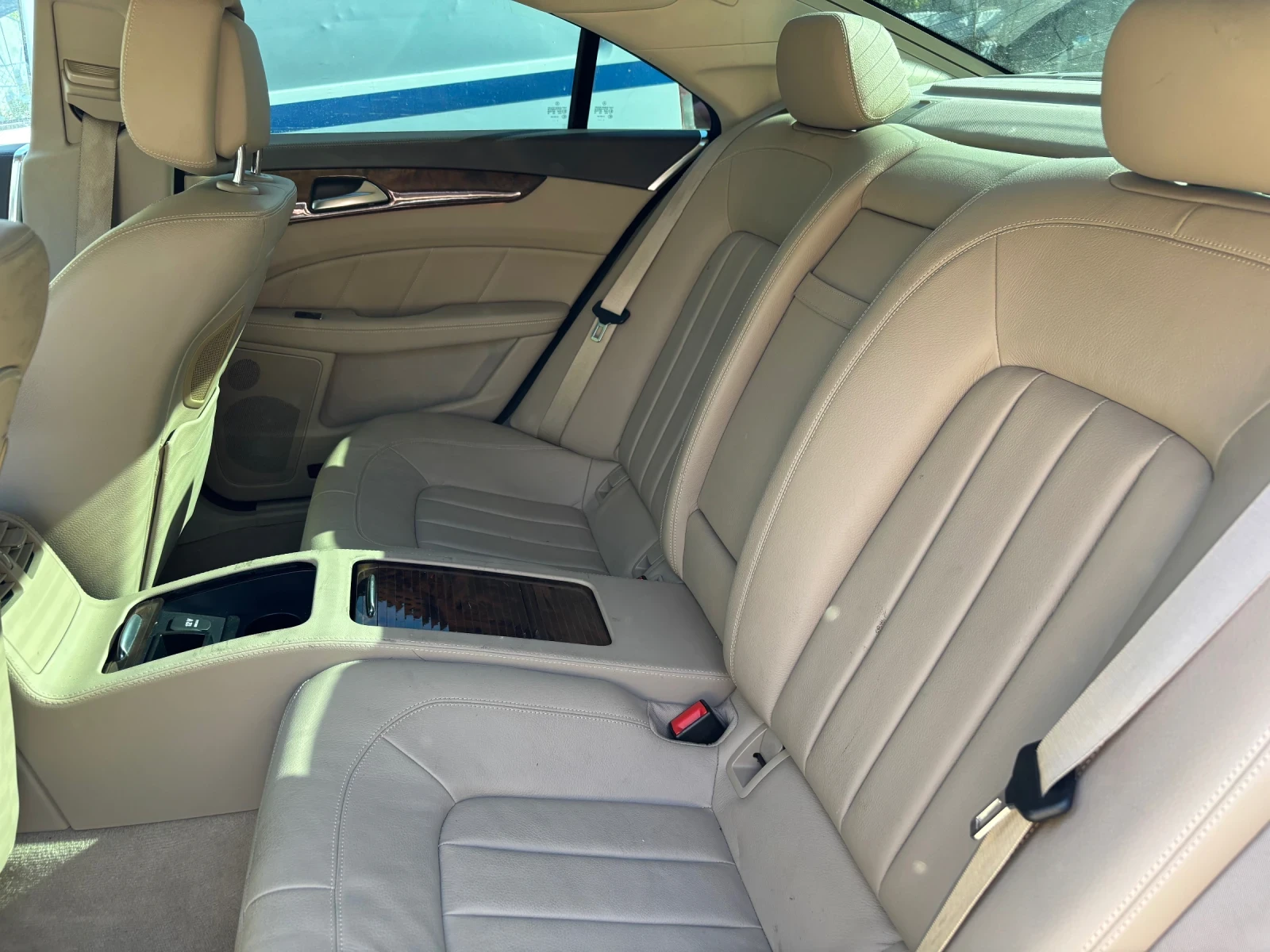 Mercedes-Benz CLS 500  - изображение 3