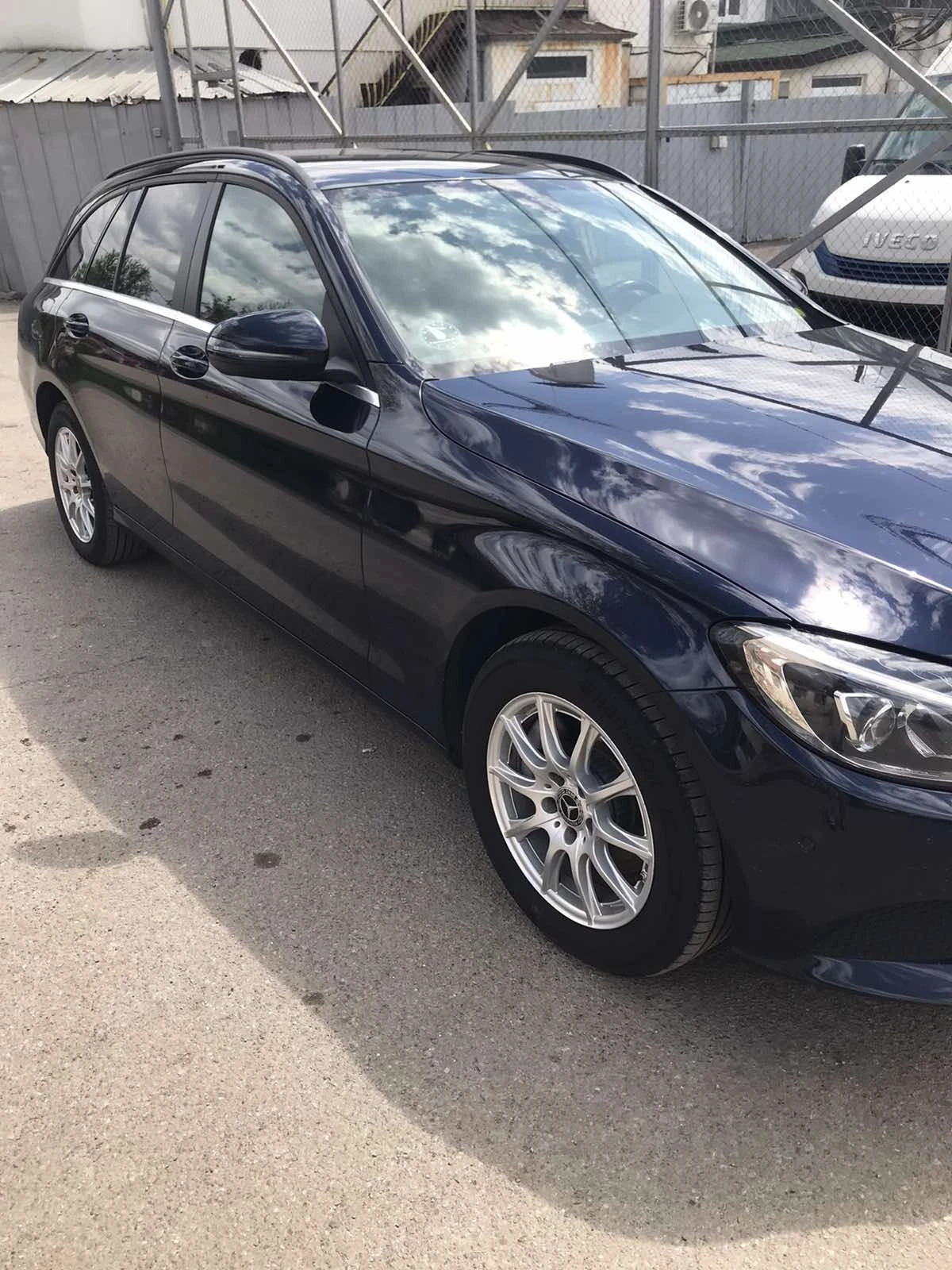 Mercedes-Benz C 200  - изображение 2